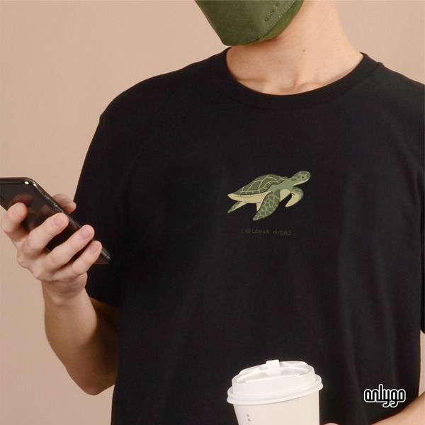 瀕危動物 T 恤（綠蠵龜）