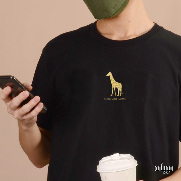 瀕危動物 T 恤（索馬利亞長頸鹿）