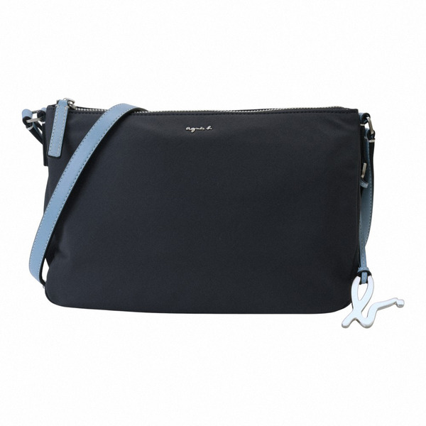 agnes b.-草寫銀字agnes b. 尼龍斜背包(鐵灰x藍邊)小