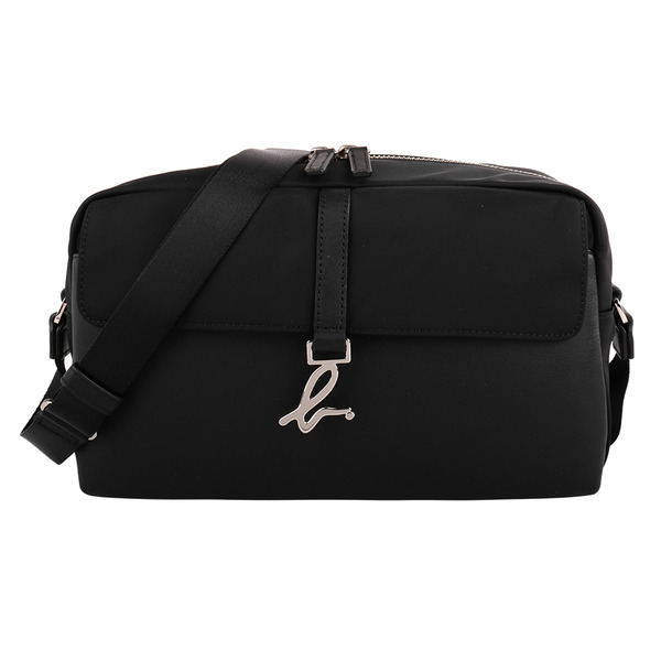 agnes b.-銀小b .logo 皮革拼接尼龍翻蓋斜背包(黑)中