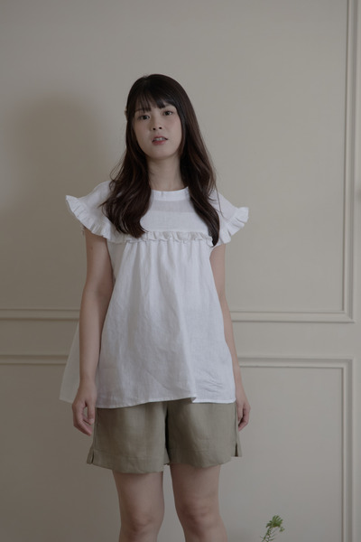 簡約清新白上衣