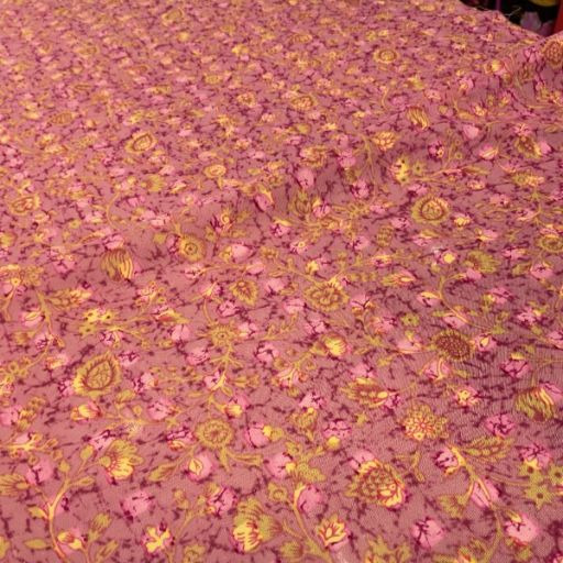 粉紅小黃花棉布