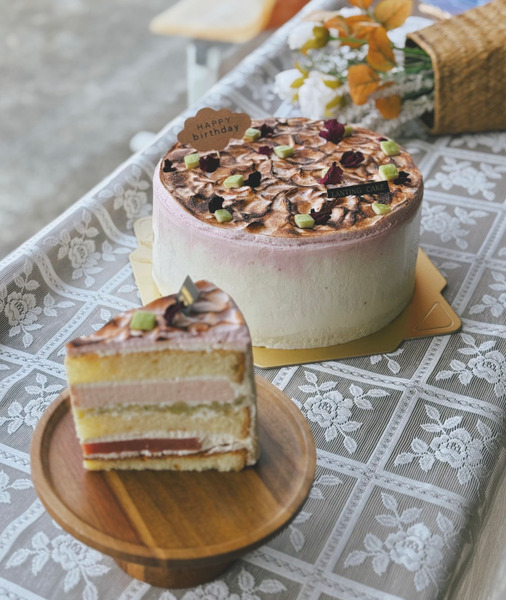 柚香紅心芭樂慕斯 - 8吋