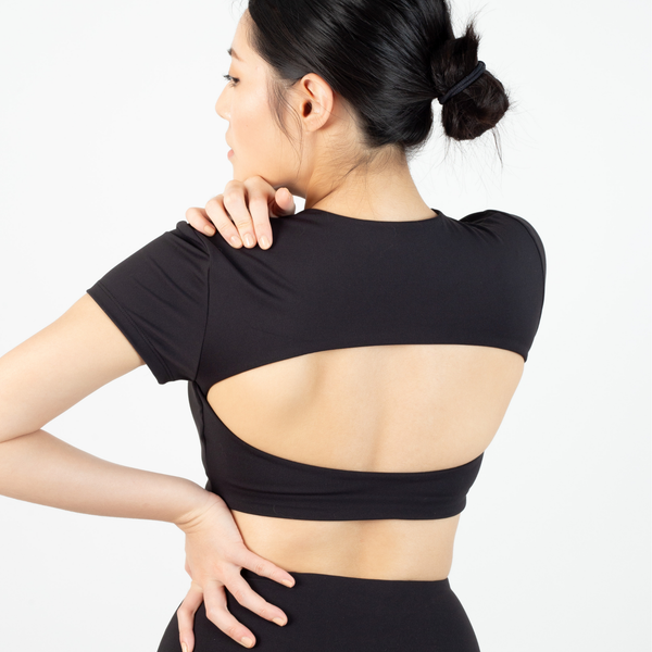 KAHA 露背短版短袖Bra Top