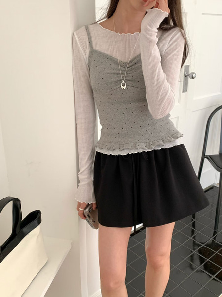 微甜圓點抓皺雙層上衣