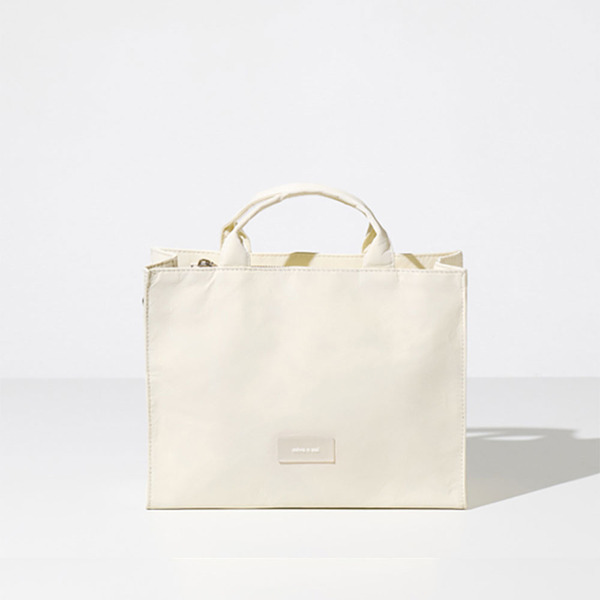 韓國 Miyansol 皺皺兩用方包（皎潔白）