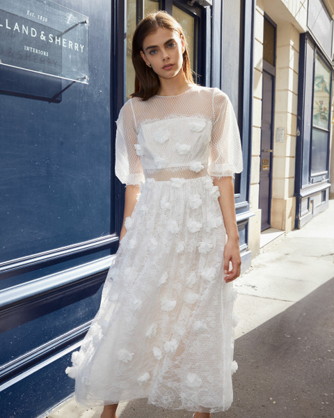 Claire 仲夏情懷，立體花朵蕾絲蓬裙輕禮服