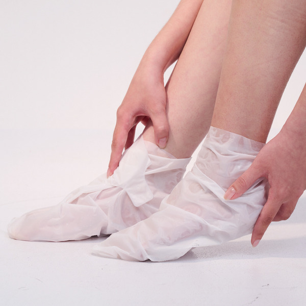 薰衣草保濕嫩⽩護⾜膜-短版