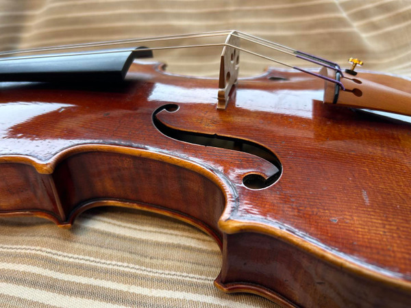 提琴工藝細節