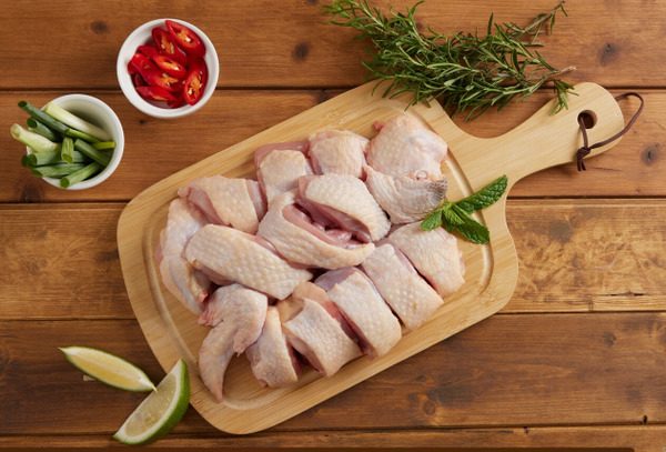 指定牧場-半雞分切(550g±10%/包)