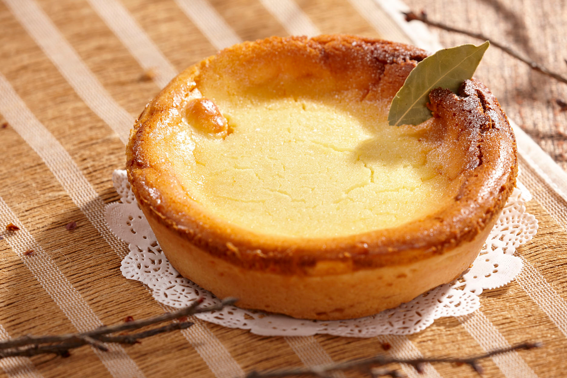 PINEDE 1974烤起司蛋糕 日本甜點