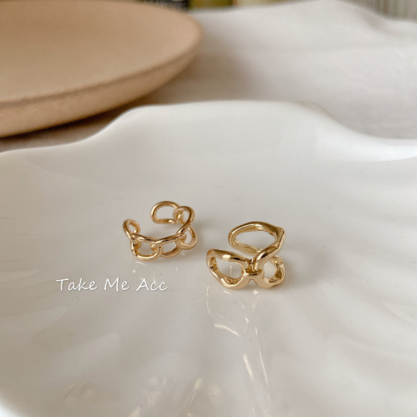 黎明搖籃 │ 耳骨夾