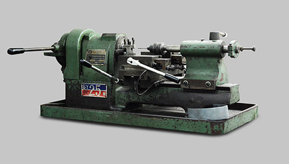 桌上車床機設備展示