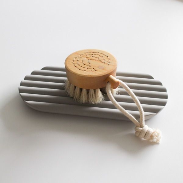 圓形掛繩沐浴刷