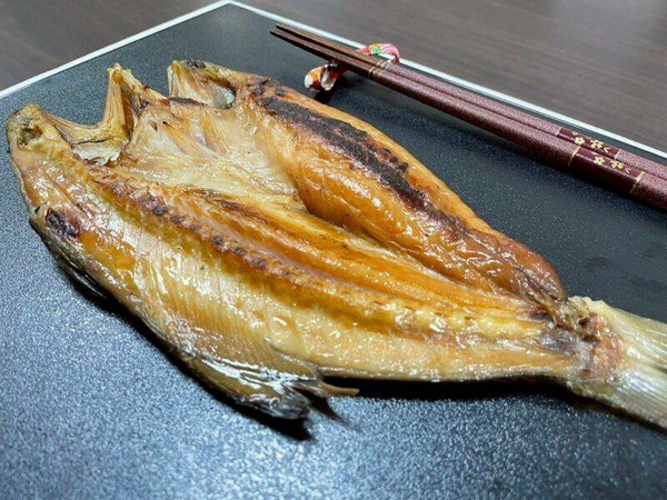 【艾普水產 】就愛金澄伍-吃優格長大的魚 (煙燻午魚440g X4入)