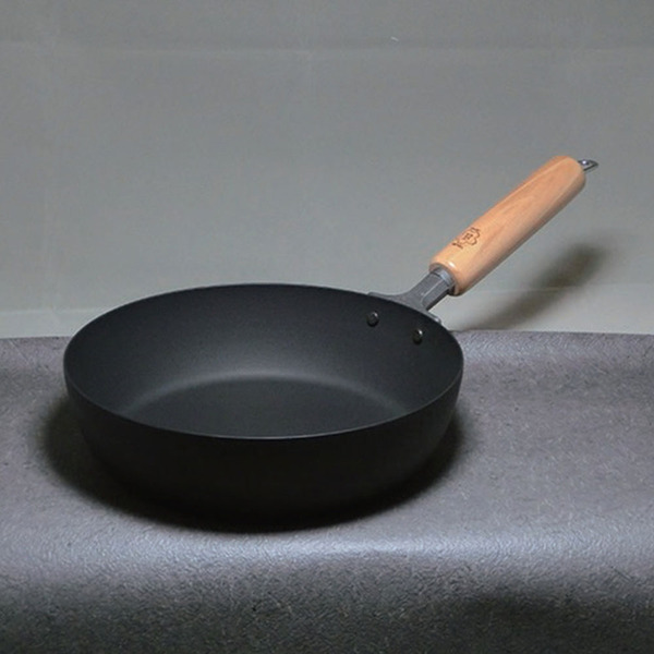 日本TAKUMI匠 岩紋平底鐵鍋-共3款