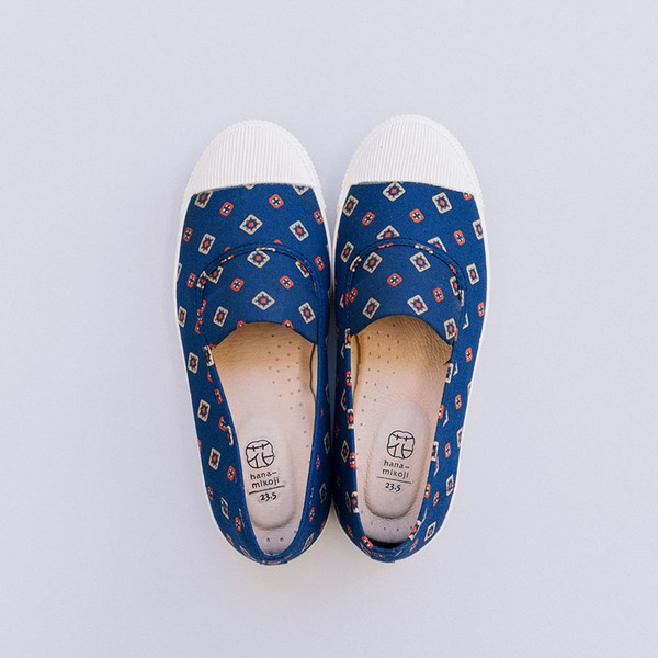 菓菓日 / 菱小姐