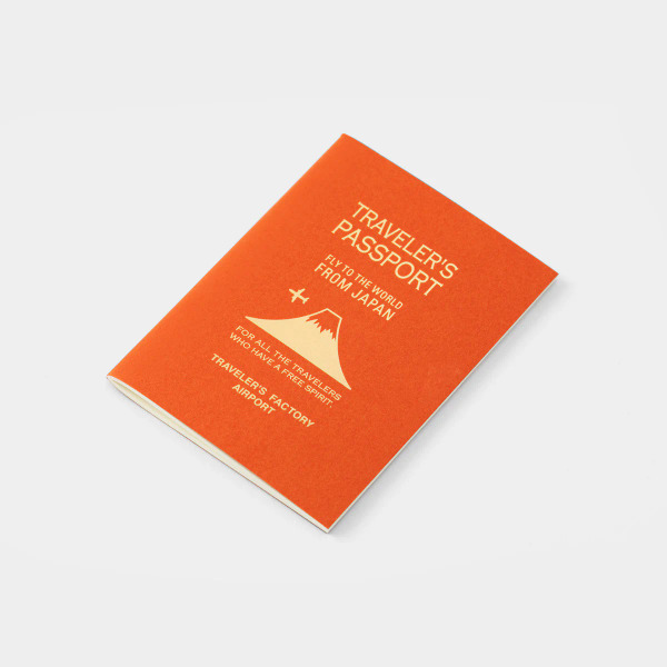 Traveler's Notebook 成田機場限定 外觀