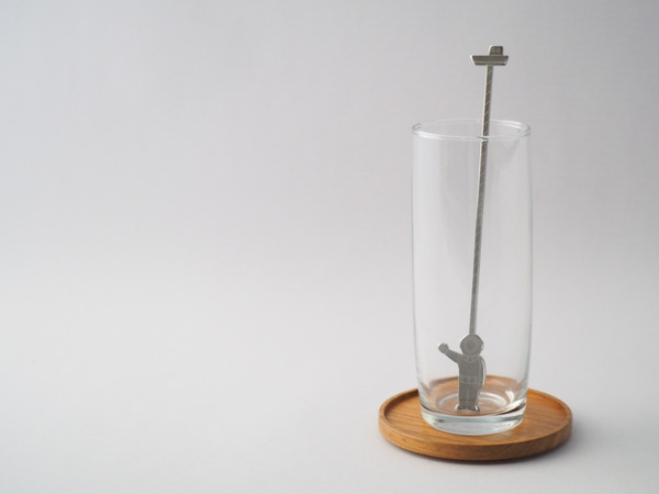 潛水員攪拌棒使用情境-適合威士忌與冰拿鐵攪拌