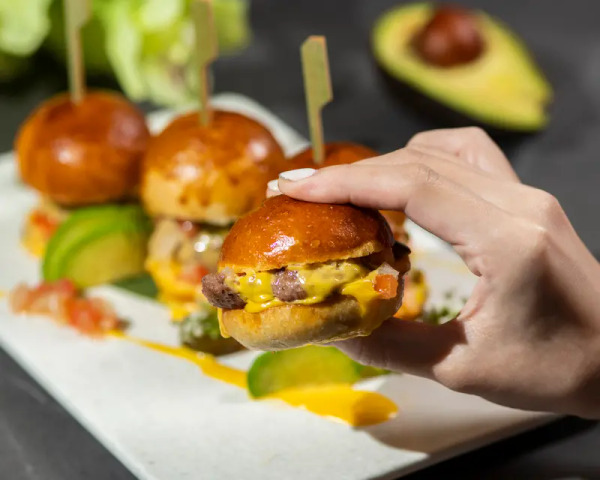 AU和牛-純肉漢堡排Wagyu Patties