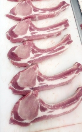 活菌豬戰斧 Tomahawk Pork Chops