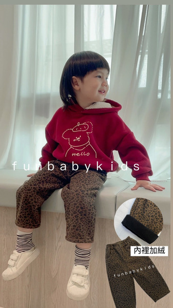 時髦豹紋加絨直筒褲