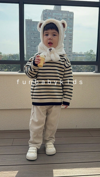 柔軟抱抱條紋毛衣