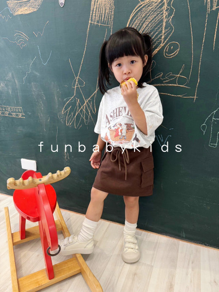 女童穿搭套裝系列-可愛狗狗集合短袖上衣X綁帶口袋褲裙