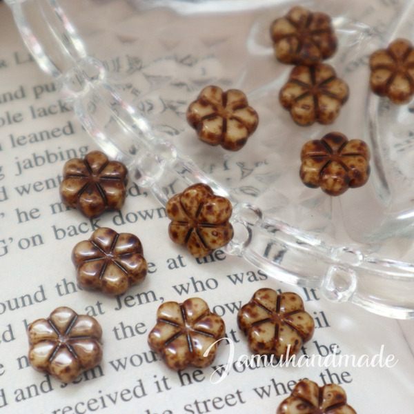 捷克珠 ౨ৎ korokoro 焦糖琥珀小花朵 10mm