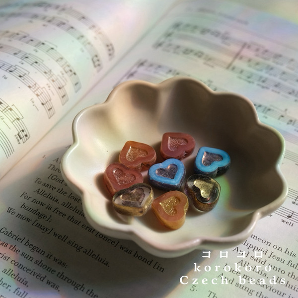 捷克珠 ౨ৎ korokoro  切割珠 愛心 玻璃珠 14*12mm