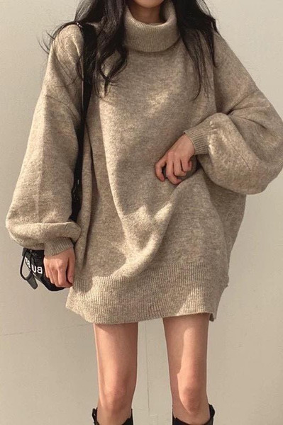 6172572下身失蹤高領寬鬆澎袖毛衣