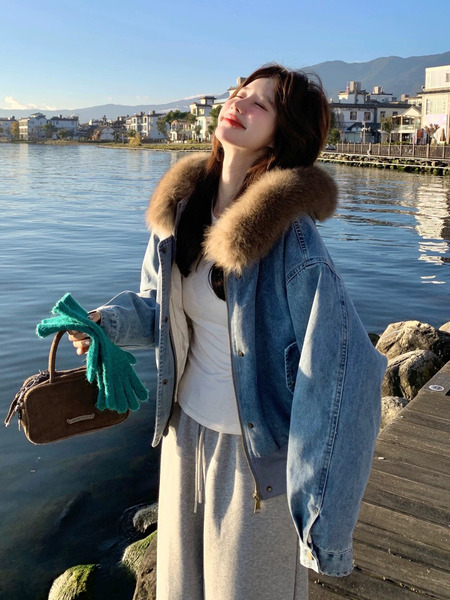 623074 蓬鬆大毛領牛仔外套