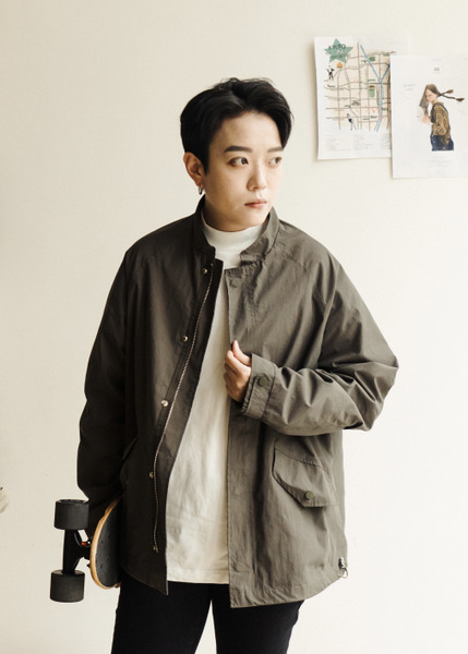 極簡都市感立領棉織夾克 / 2色