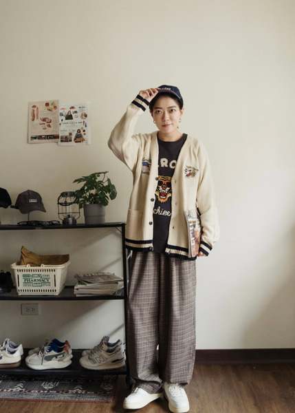 【 Japan 】古著感老虎刺繡針織外套 / 2色