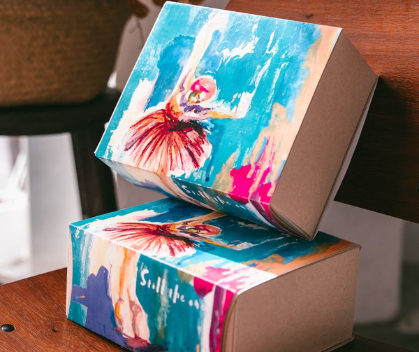 Still the one濃心榛果脆皮巧克力蛋糕聯名藝術家Han Chien Wu禮盒