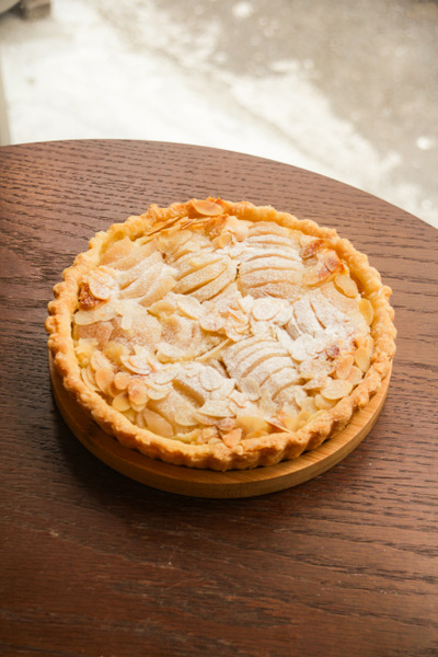 洋梨杏仁奶油派