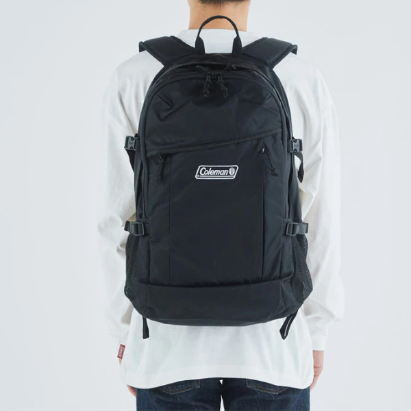 Coleman walker 25L/33L backpack 登山/休閒後背包