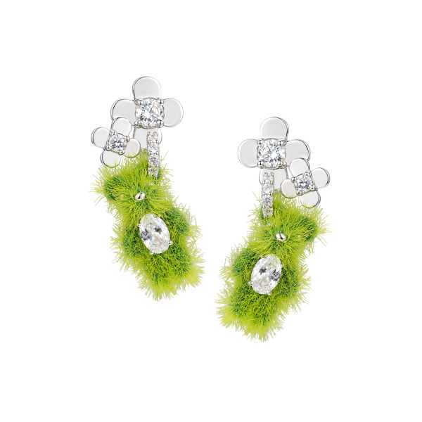 YVMIN｜草皮寶石小熊耳環