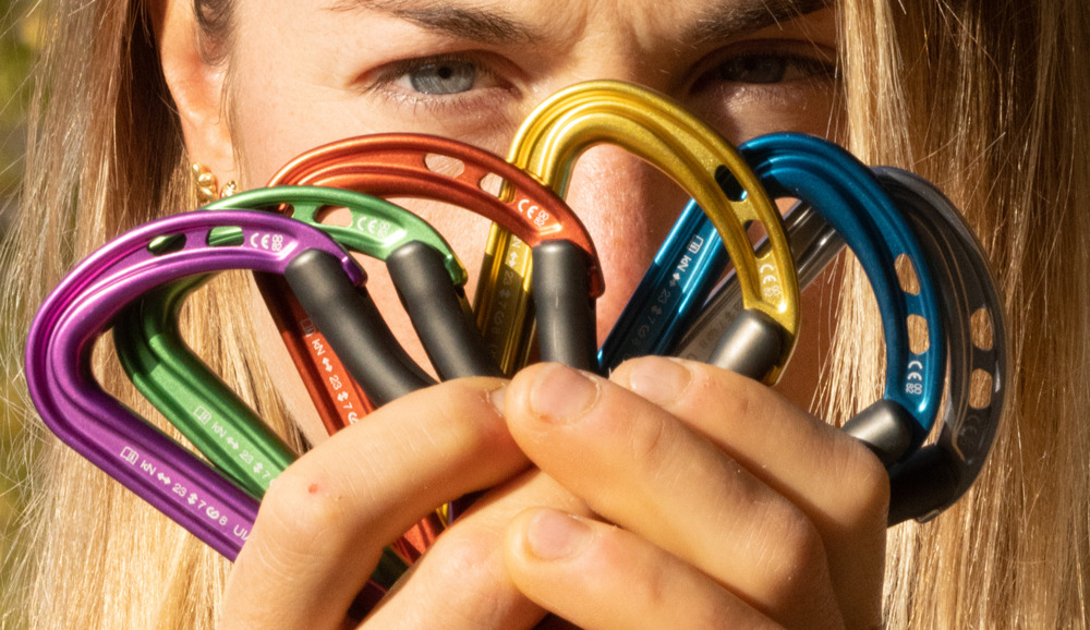 不同種類的鉤環