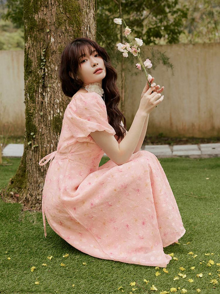 Floral Tie-Back Puff Sleeve Dress