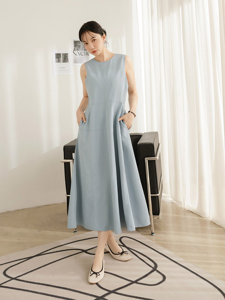 Sleeveless A-Line Maxi Dress