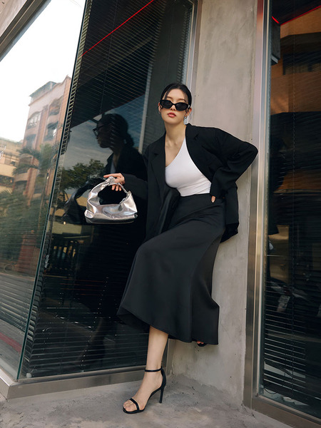 Cotton Blend One-Shoulder Crop Top