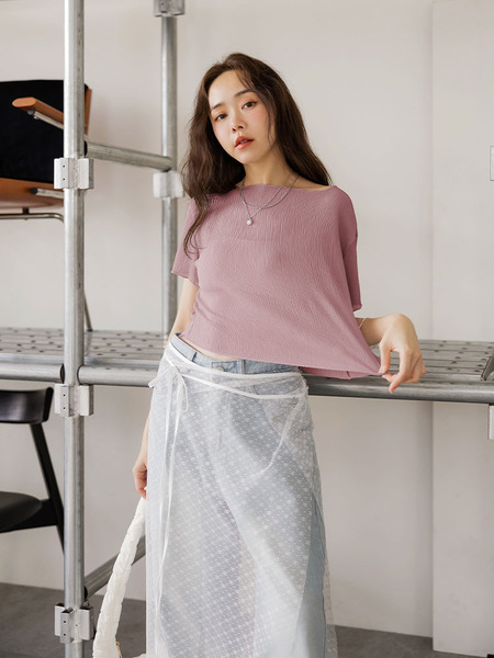 Textured Boat Neck Cropped Top