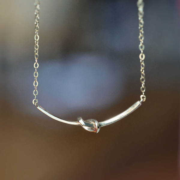 18K 黃K金 同心結鑽石項鍊