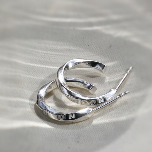 Whisper 耳語 耳環