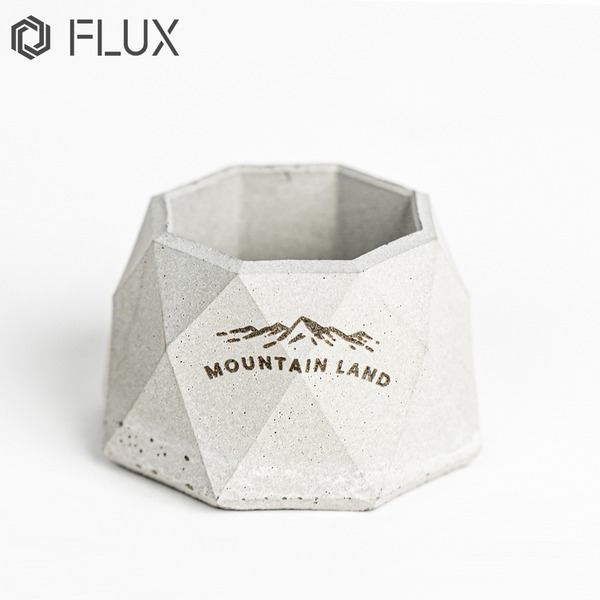 FLUX HEXA 桌上型CO2雷射切割雕刻機 60W