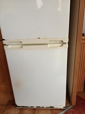 生鏽的冰箱