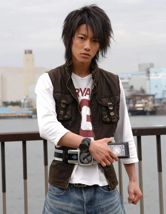 佐藤健18歲時的青澀模樣。翻攝日本yahoo