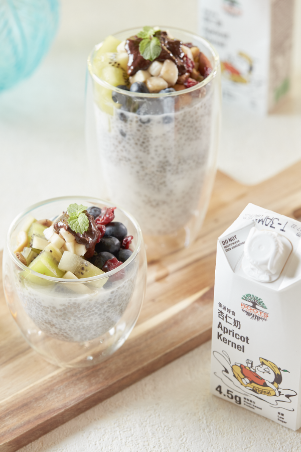 The nutritional value of chia seeds includes protein, fiber, heart-healthy fats, magnesium, phosphorus, and calcium.  Chia Seed Pudding Recipe Below