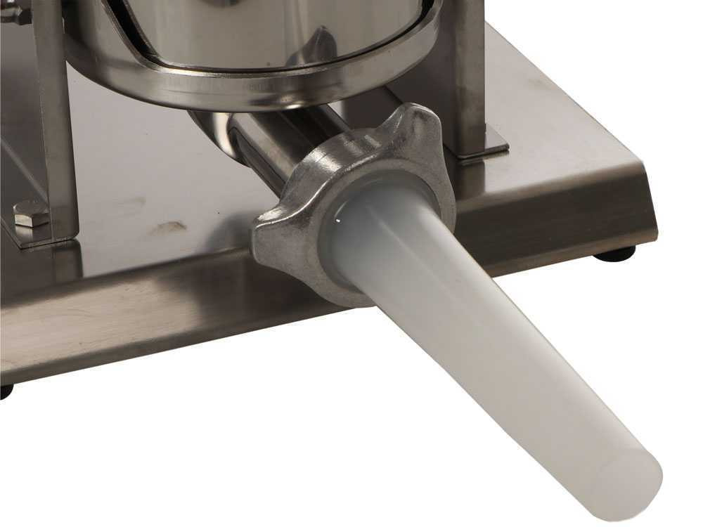 tre-spade-15v-deluxe-front-nozzle-locking-ring (前置出肉口與漏斗鎖環細節)